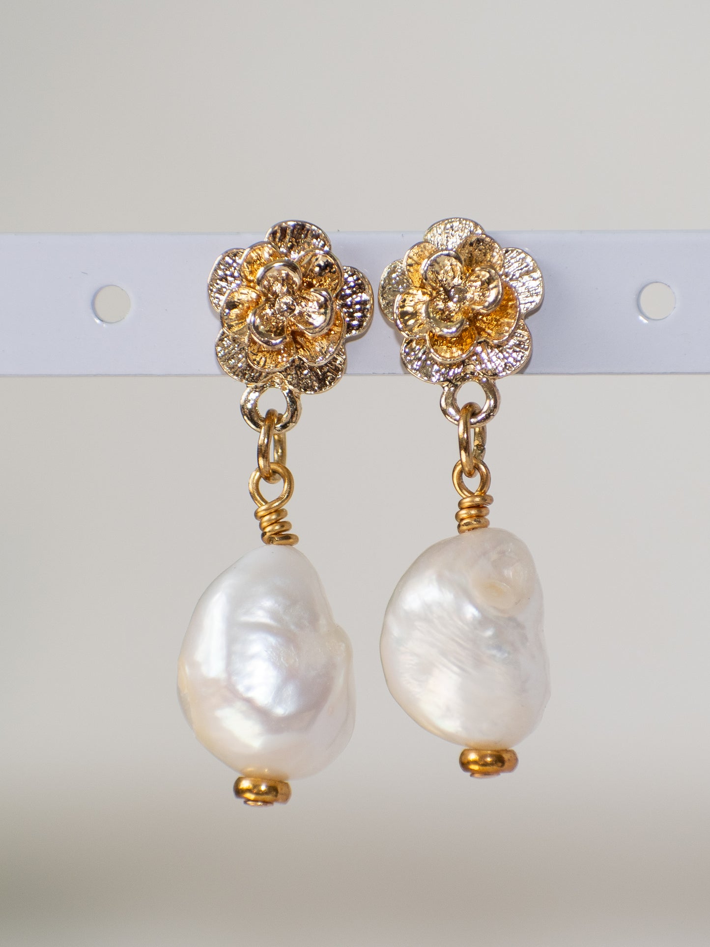 Mother of the Bride: Bridal Pearls for Wedding Day, Bridal Party, Mother of the Bride or Groom