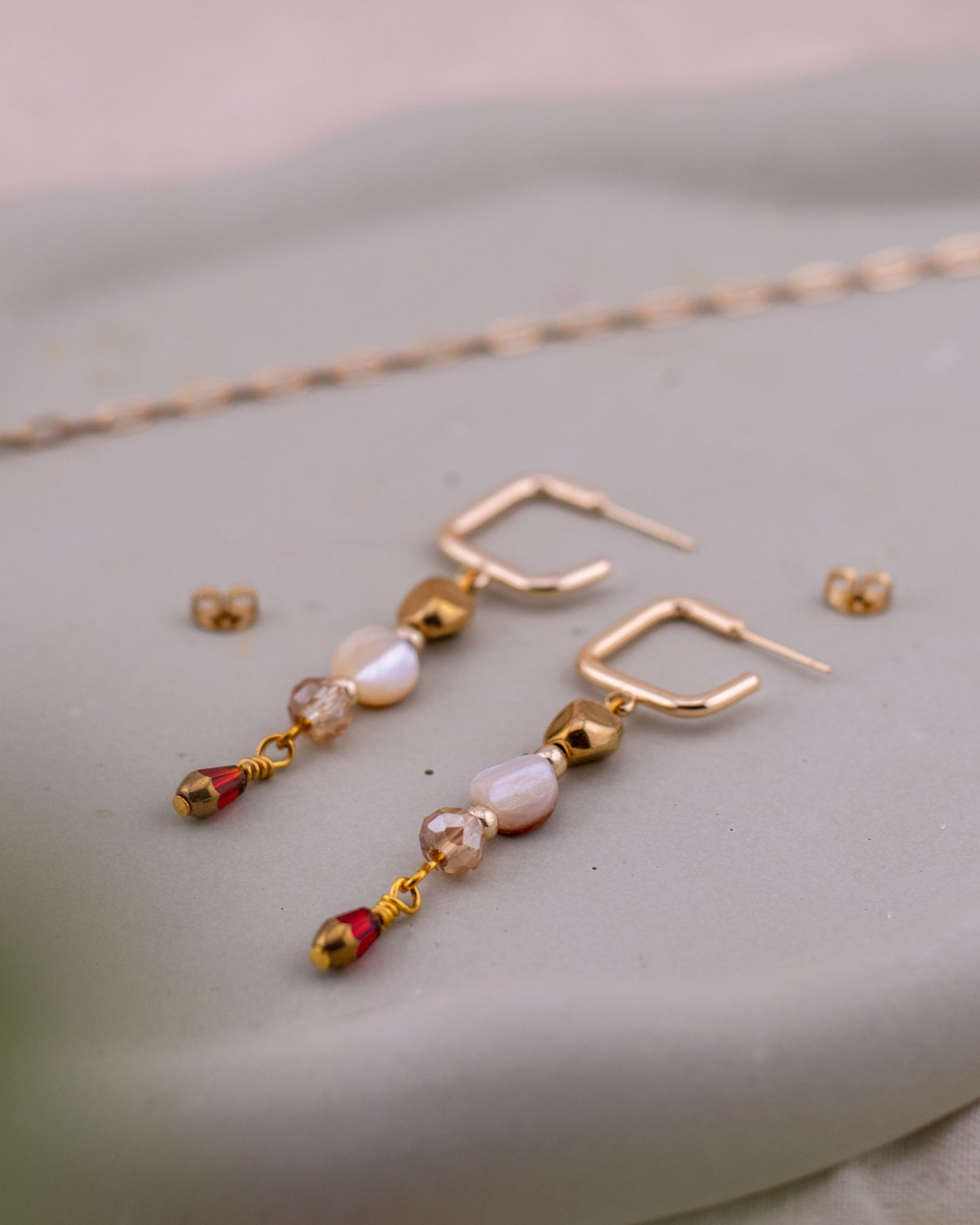 The Sienna Geometric Drops