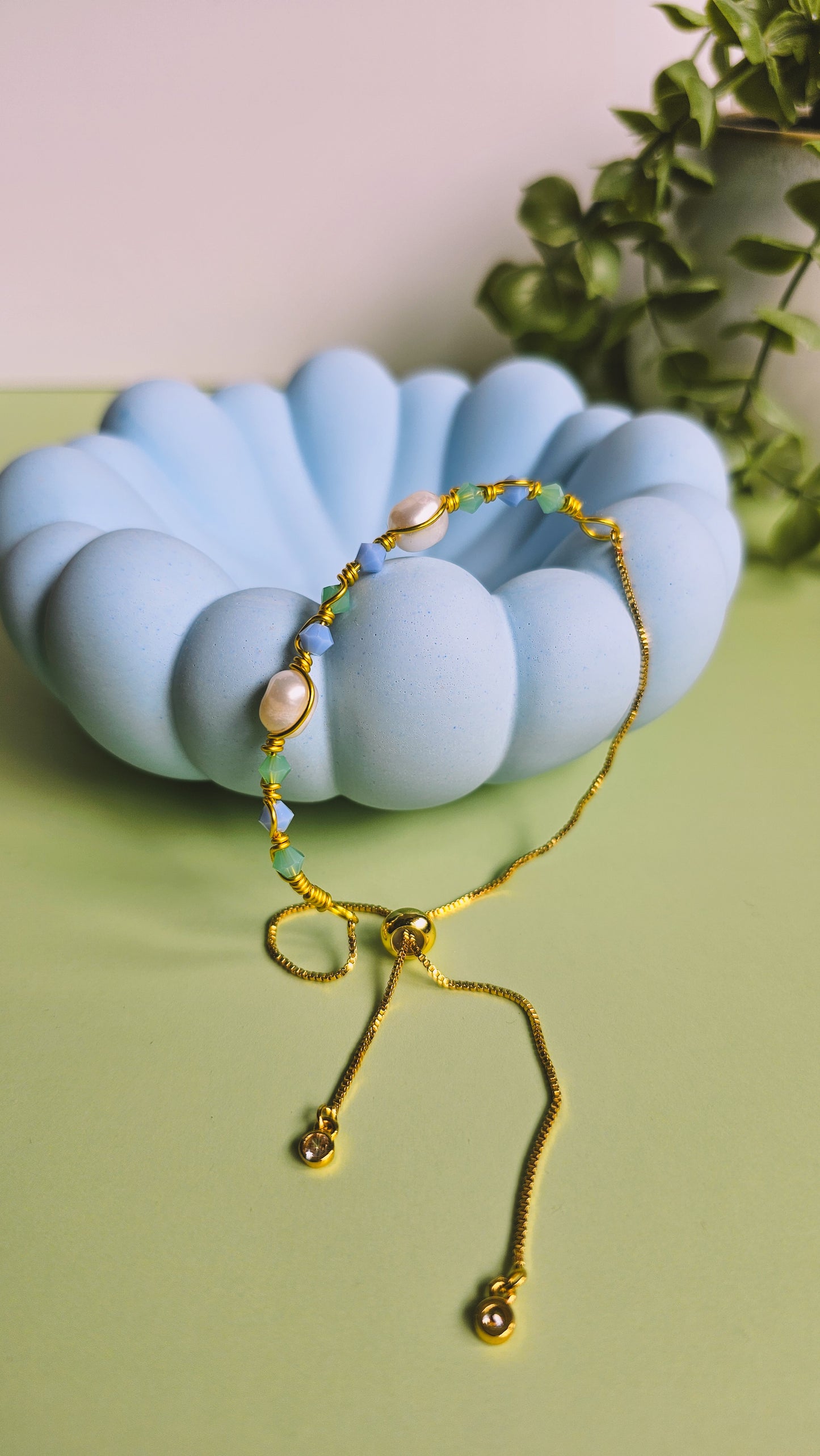 Bring to the Beach Bracelet, Glass and Seashell, Freshwater Pearl, Adjustable, Handmade Jewellery