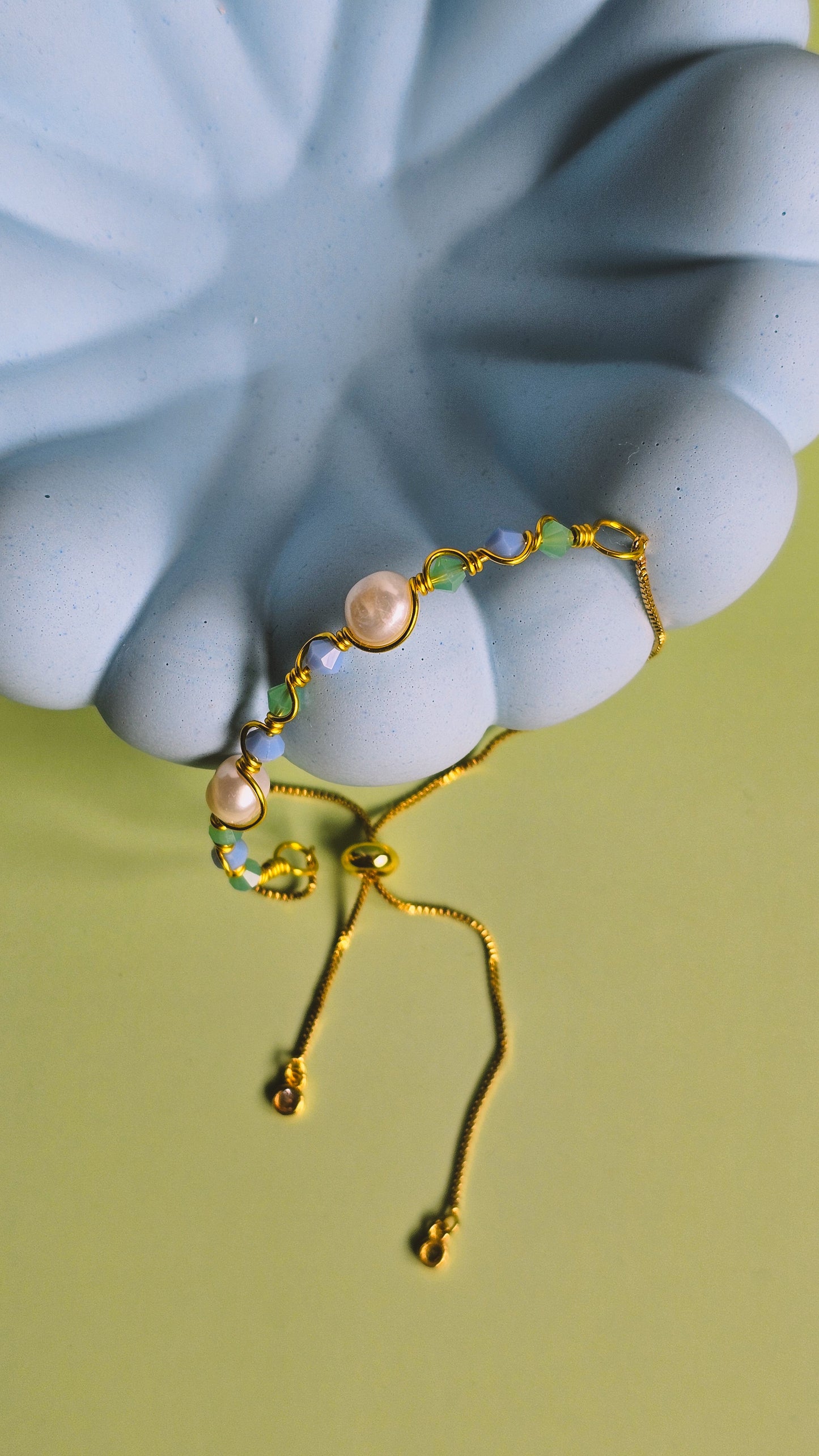 Bring to the Beach Bracelet, Glass and Seashell, Freshwater Pearl, Adjustable, Handmade Jewellery