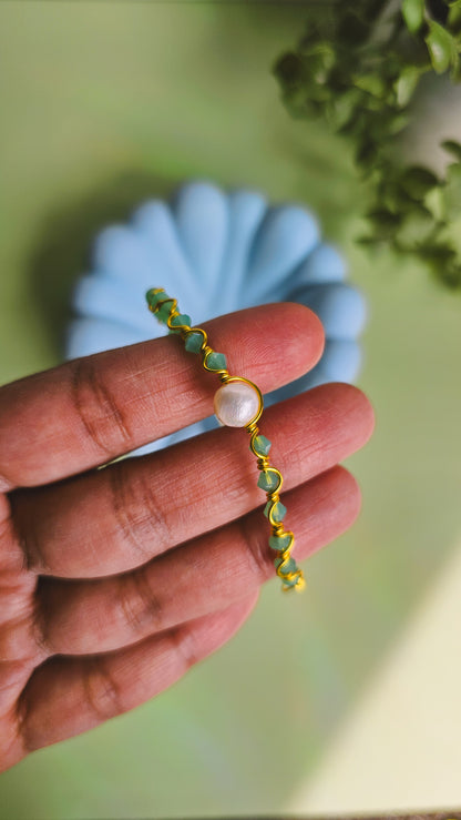 Bring to the Beach Bracelet, Glass and Seashell, Freshwater Pearl, Adjustable, Handmade Jewellery