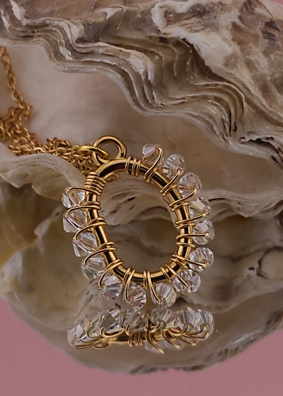 Elektra Glass Crystal Pendant Necklace | Handmade Wire-Wrapped Oval | 18k Gold Plated
