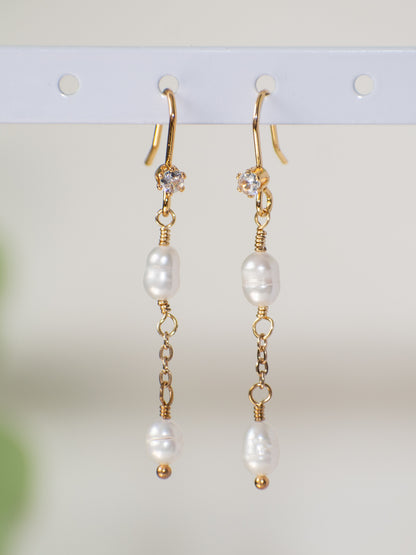 Bridal Simplicity: Freshwater Pearl Bridal Drop Earrings