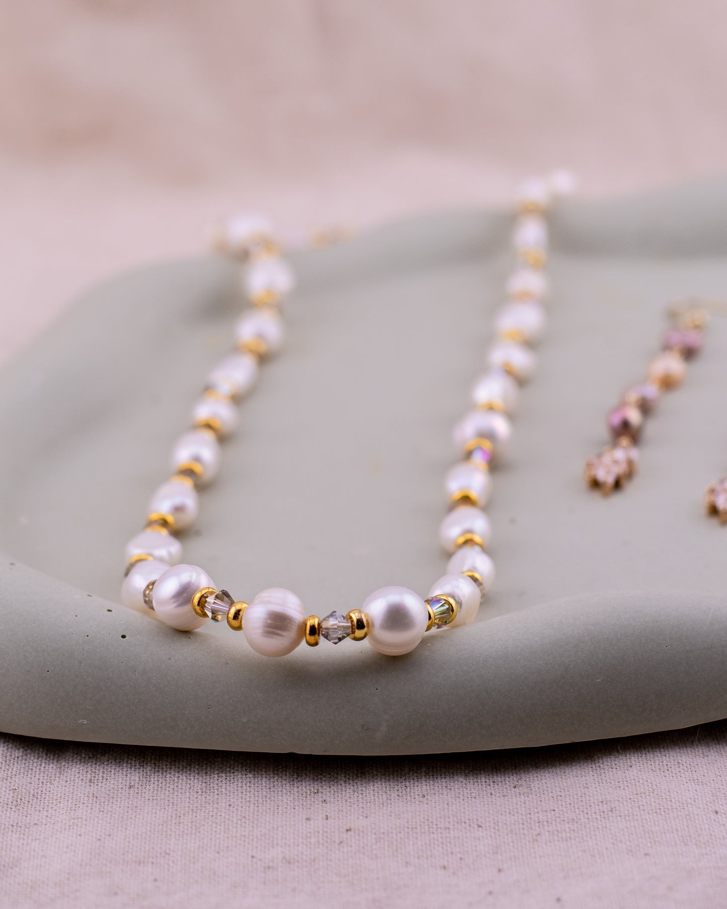 The Odette Pearl Choker