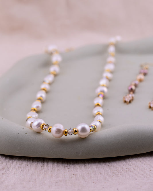 The Odette Pearl Choker