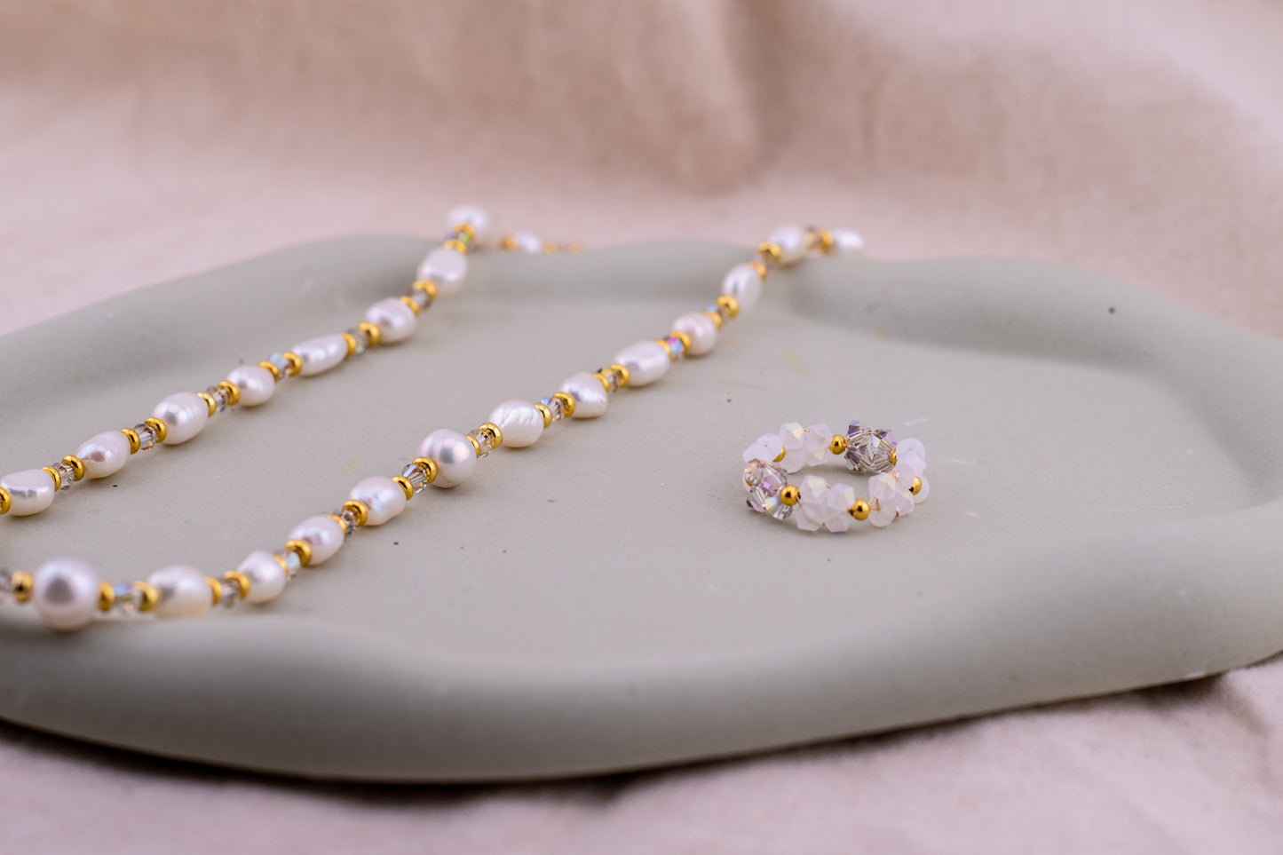 The Odette Pearl Choker