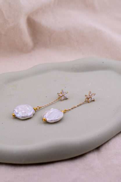 The Fleur de Nacre Drops