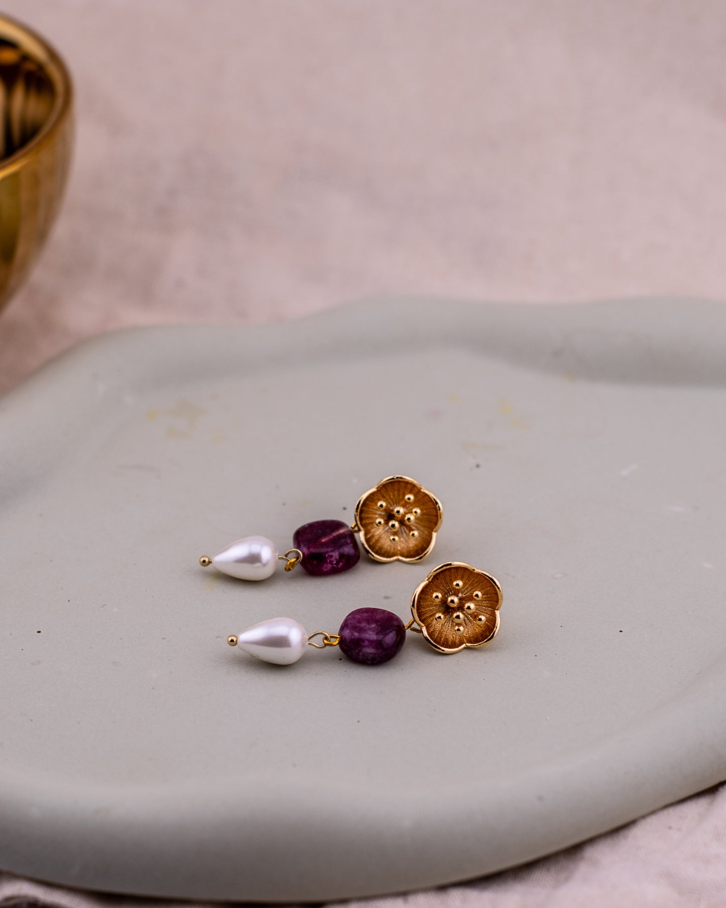 The Fuchsia Flora Pearl Drops