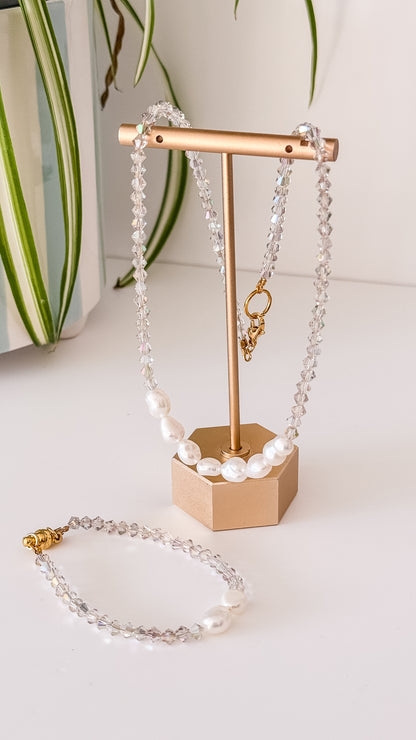 Bridal Shimmer Set - Necklace and Bracelet in 24k Gold Plated Sterling Steel & Glass