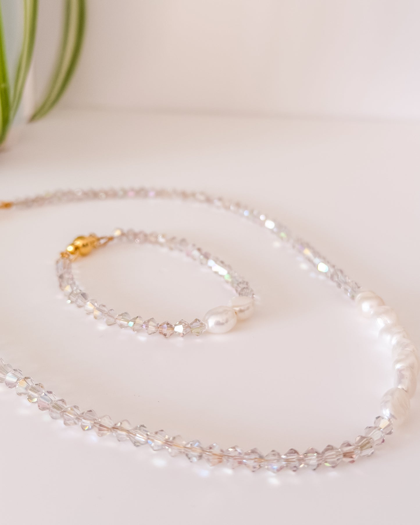 Bridal Shimmer Set - Necklace and Bracelet in 24k Gold Plated Sterling Steel & Glass