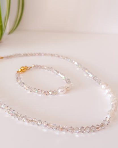 Bridal Shimmer Set - Necklace and Bracelet in 24k Gold Plated Sterling Steel & Glass