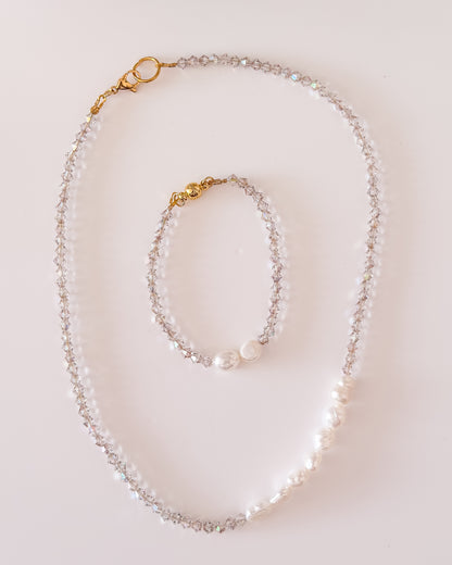 Bridal Shimmer Set - Necklace and Bracelet in 24k Gold Plated Sterling Steel & Glass